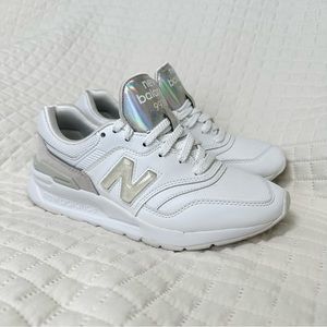 New Balance 997H Sneakers in White/Iridescent